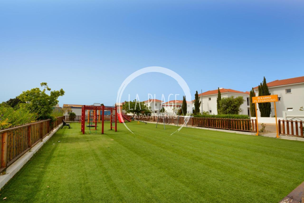 ♥ Sunny&Cozy Family Apartment ★ Walk To The Beach☼ パラリムニ エクステリア 写真