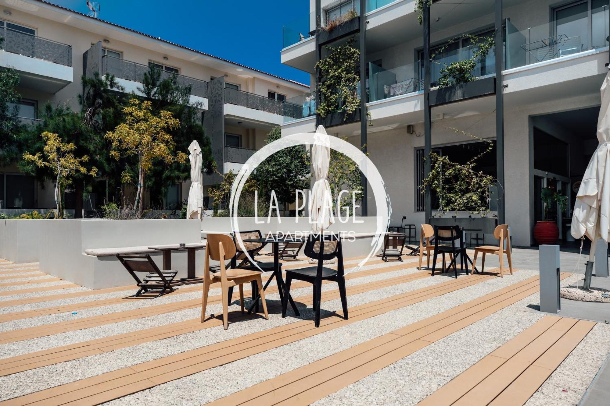 ♥ Sunny&Cozy Family Apartment ★ Walk To The Beach☼ パラリムニ エクステリア 写真